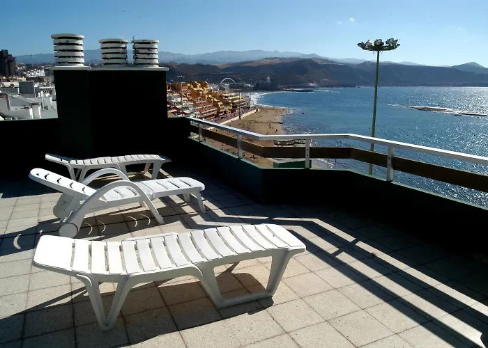 Apartahotel Brisamar Canteras 2*