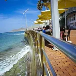 Brisamar Canteras Aparthotel 2*