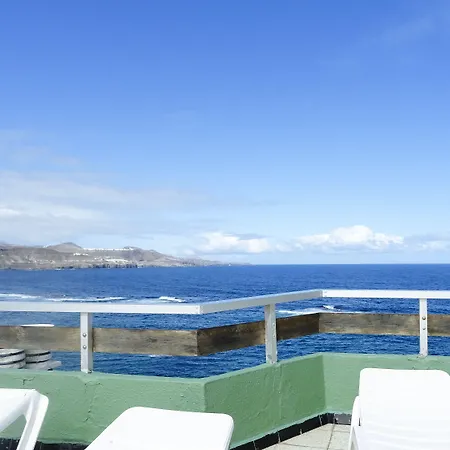 Brisamar Canteras Aparthotel 2*